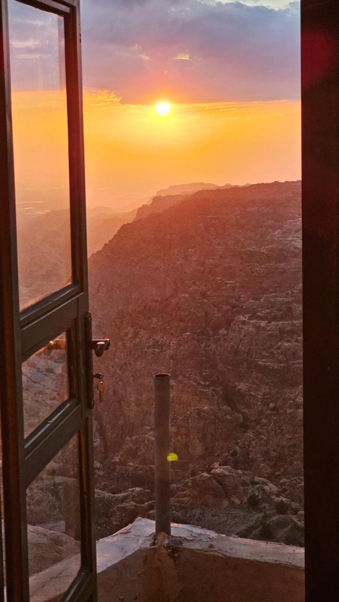 Dana Village Camp-Wadi Dana Eco Camp Buitenkant foto
