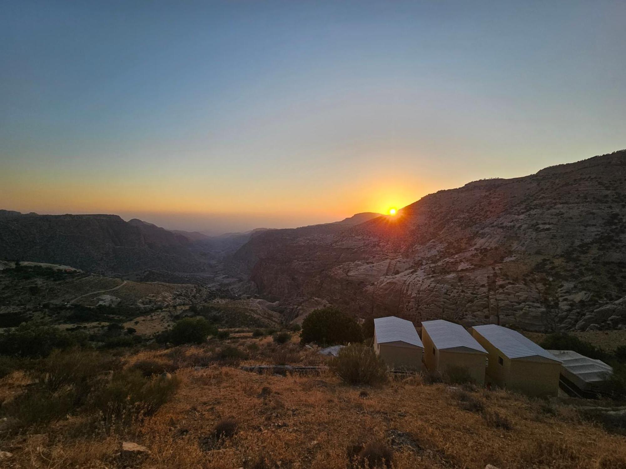Dana Village Camp-Wadi Dana Eco Camp Buitenkant foto