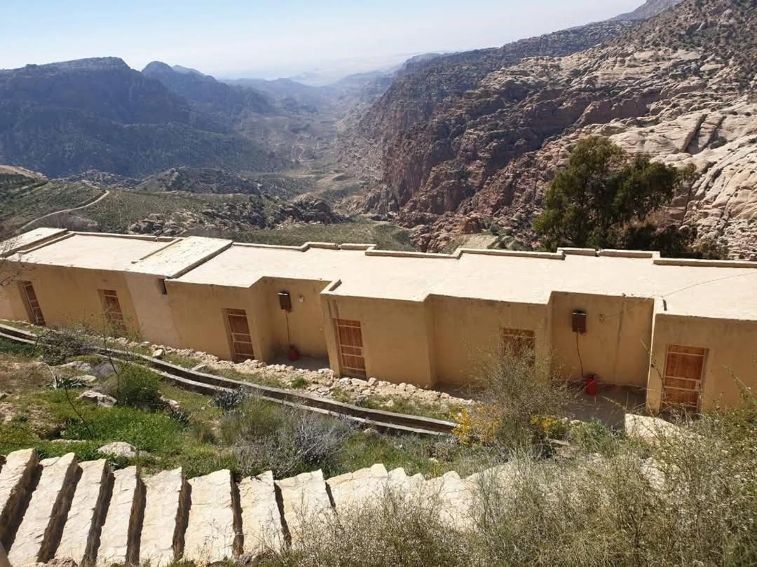 Dana Village Camp-Wadi Dana Eco Camp Buitenkant foto